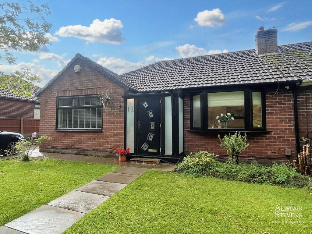 Main image of property: Kerwood Drive, Royton