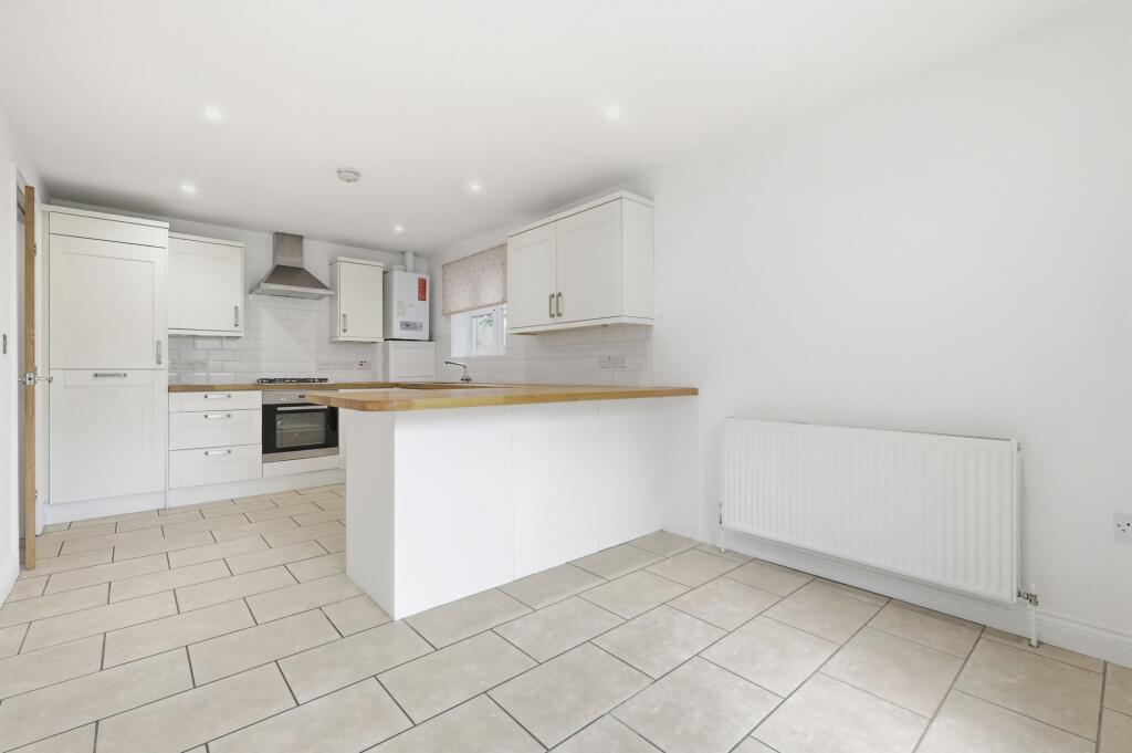 Rosslyn Road, Billericay photo 4