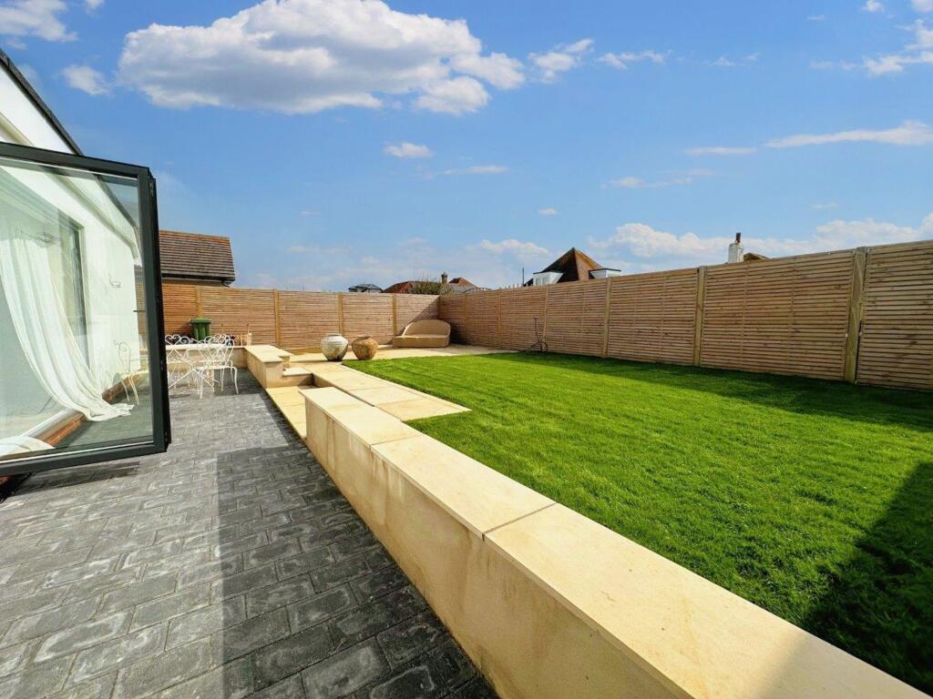 House in Brighton - View 4