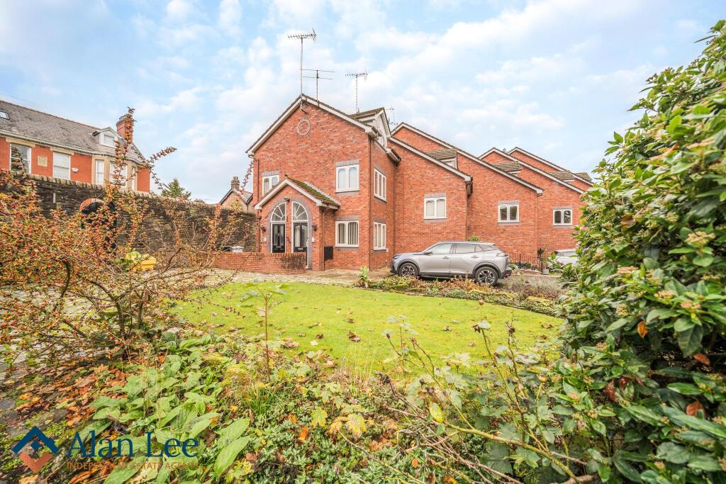 Main image of property: Grovewood Mews, Macclesfield, SK11 6AB