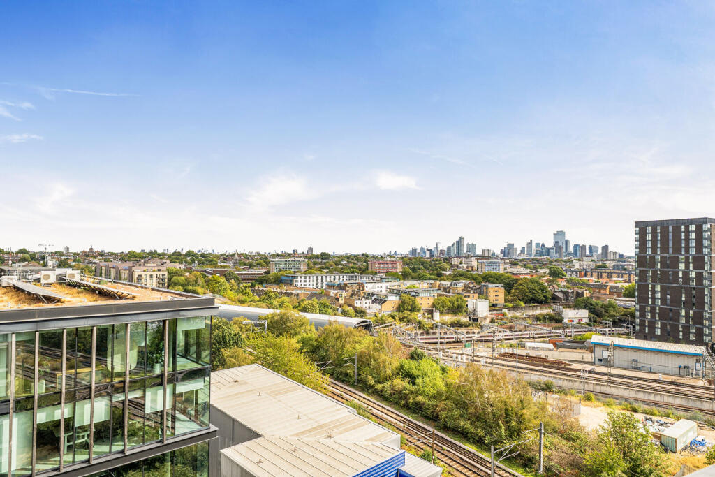 Apartment in London, Maiden Lane Community, King's Cross - View 4