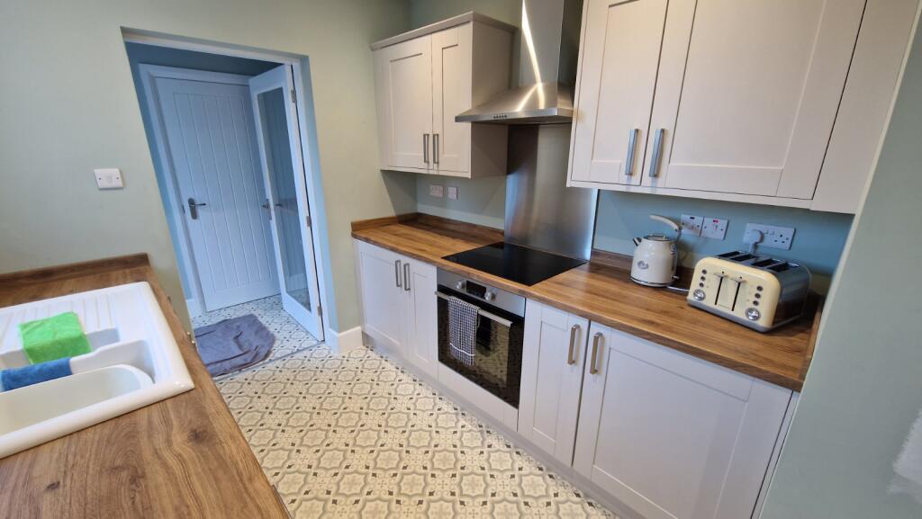 House in Walsall - View 3