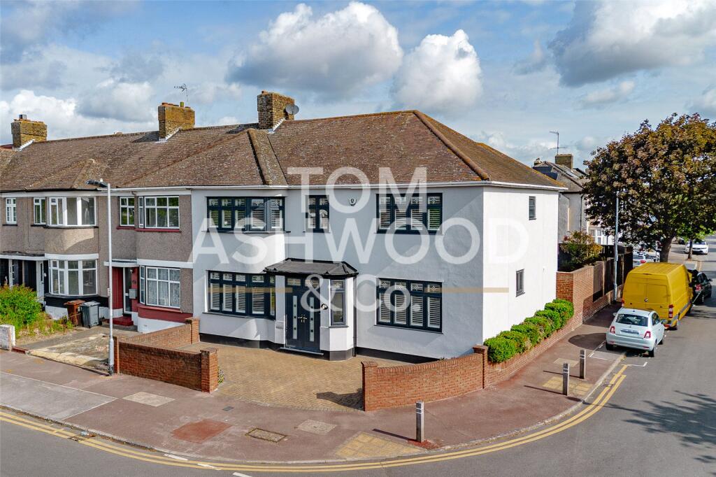 Main image of property: Woodbridge Road, Leftley Estate, Barking, IG11