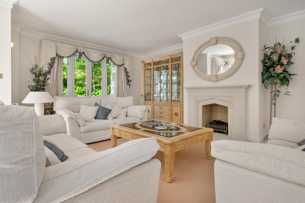 Additional image 6 of Selwyn Walk, Little Aston, Sutton Coldfield