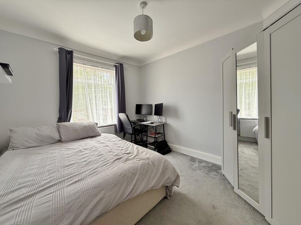 Highbury Grove, Cosham, Portsmouth - View 6
