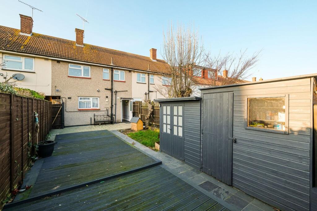 House in Epping Forest, Loughton - View 4