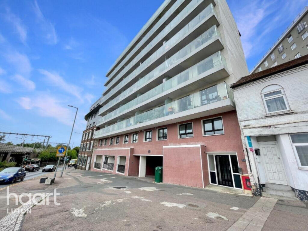 Main image of property: MIdland Road, Luton