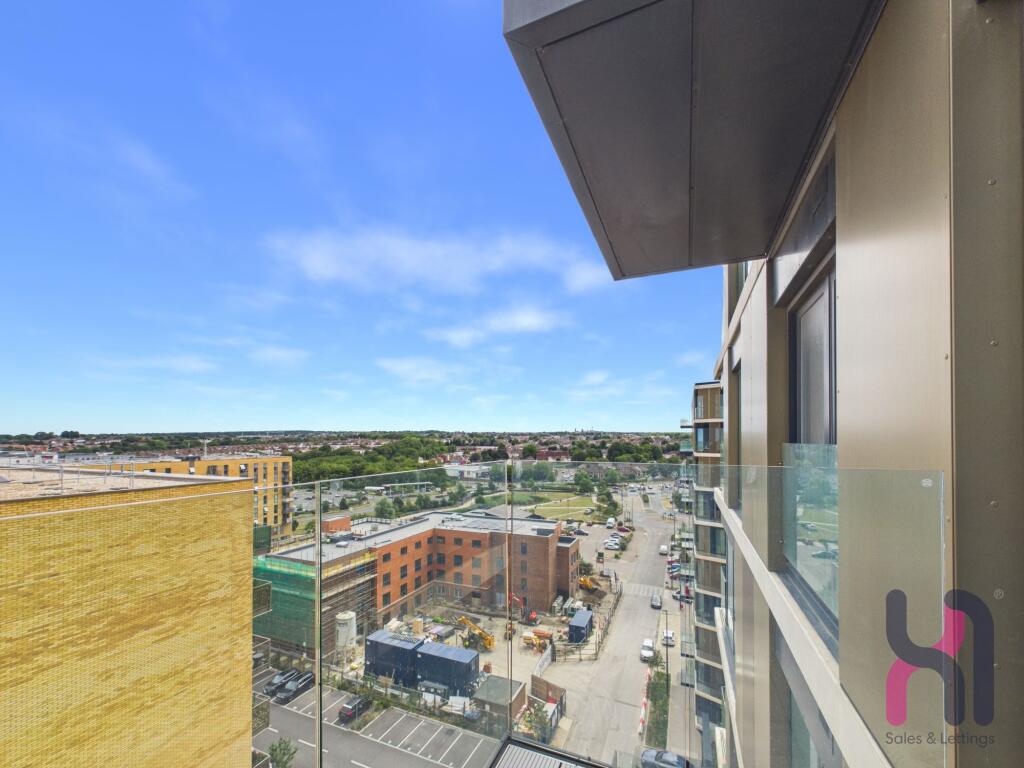 Apartment in Rochester - View 2