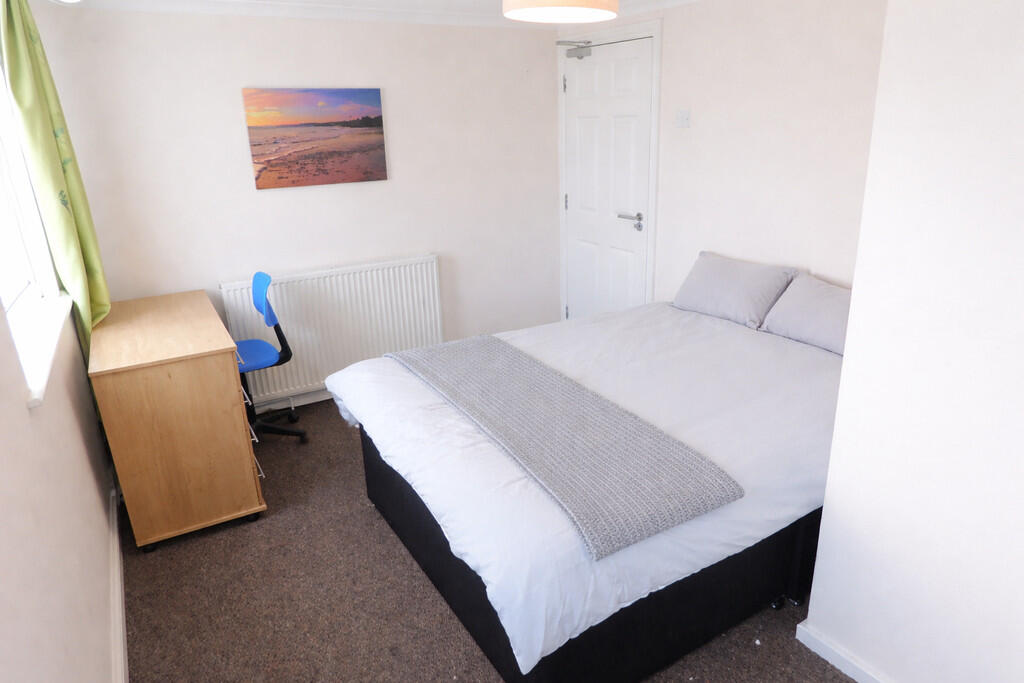 Main image of property: Broad Green, Southampton