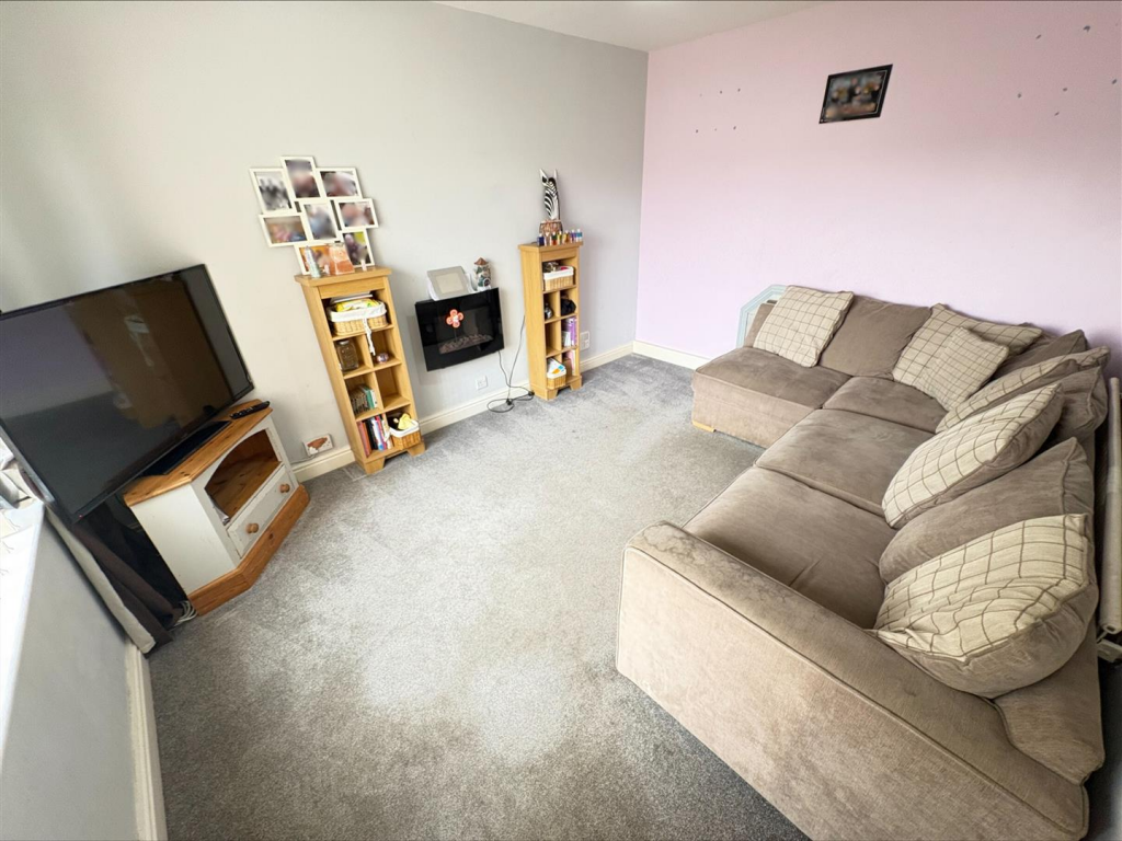 Watts Lane, Louth, LN11 photo 2