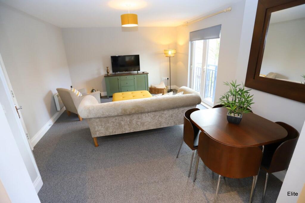 Apartment in Durham - View 4