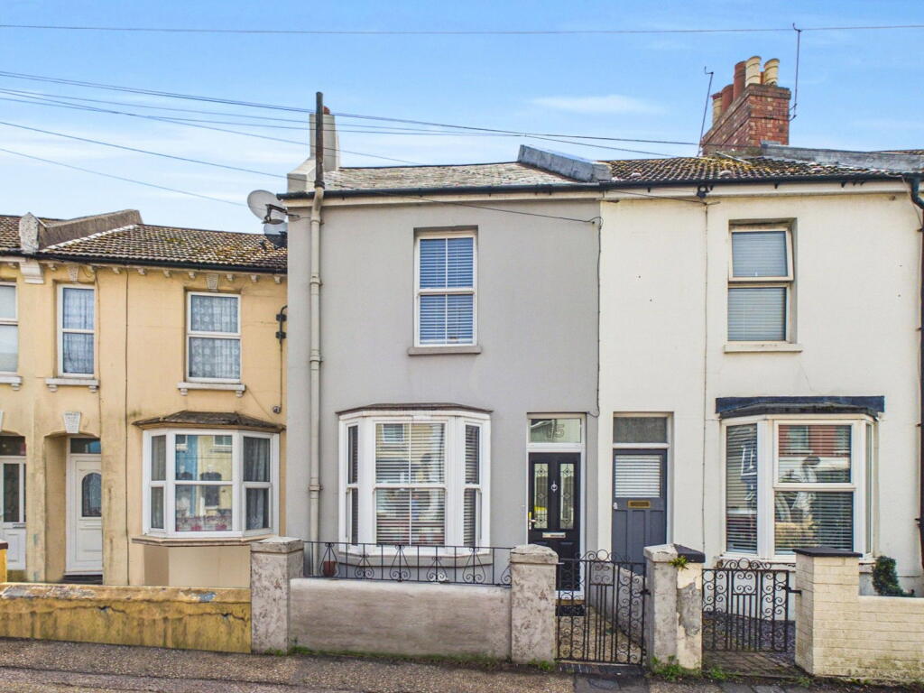 Main image of property: Tarring Road, Worthing, BN11 4EP