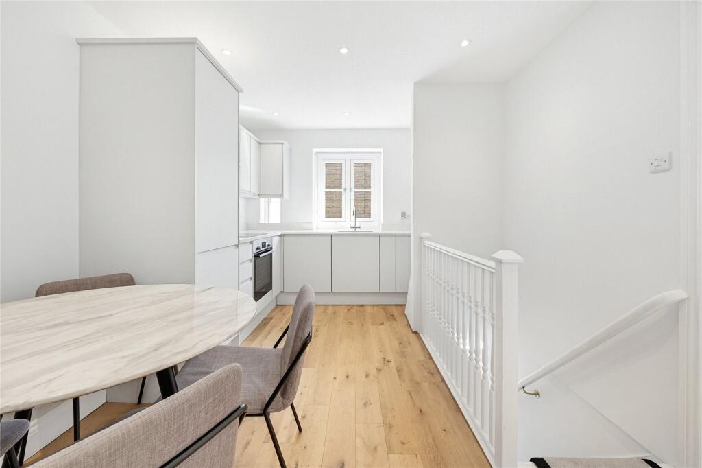 1 bedroom duplex for rent