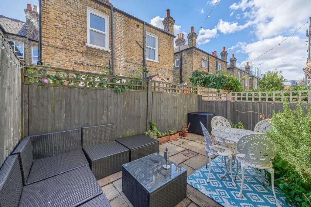 Apartment in London, Earlsfield - View 3