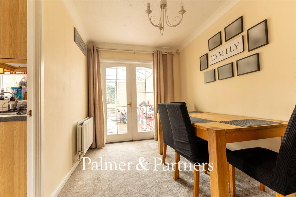 House in Mid Suffolk, Great Blakenham - More