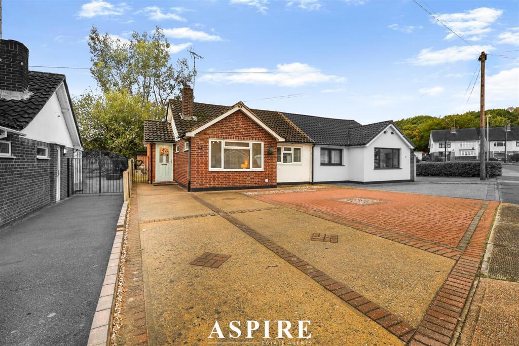Sandown Road, Benfleet photo 2