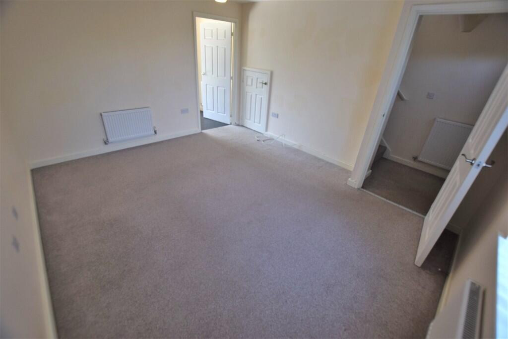 House in Ipswich - View 3
