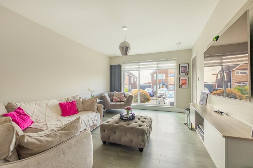 House in Oldham - View 5