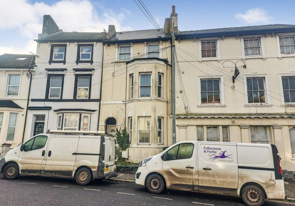 Main image of property: Flat 1, 48 Dover Road, Folkestone, Kent, CT20 1LD