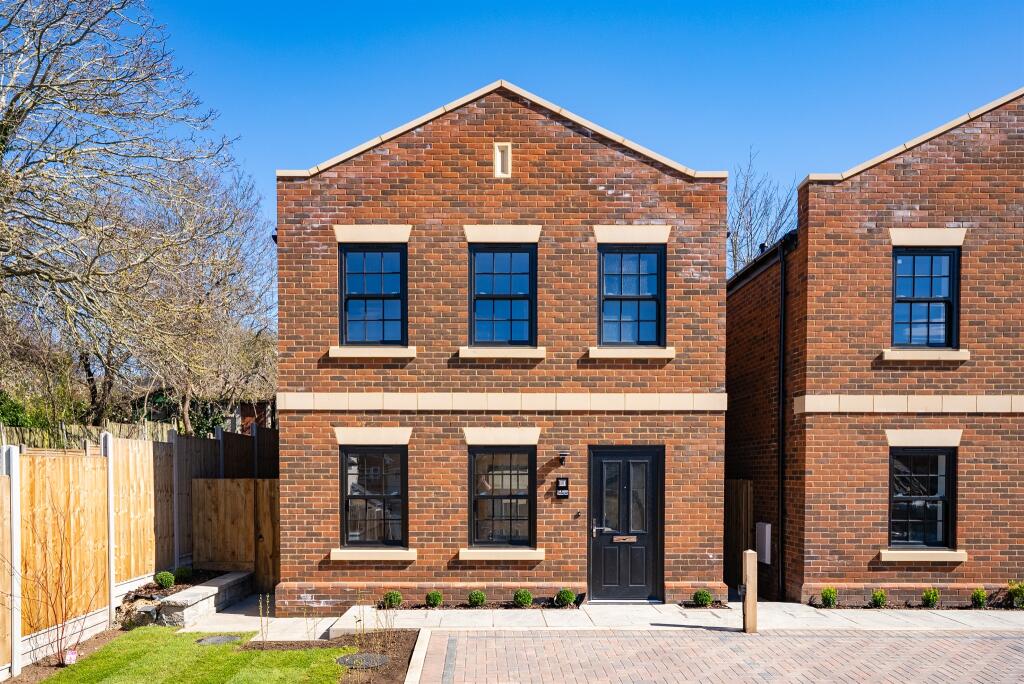 Main image of property: Thaxted Road, Saffron Walden