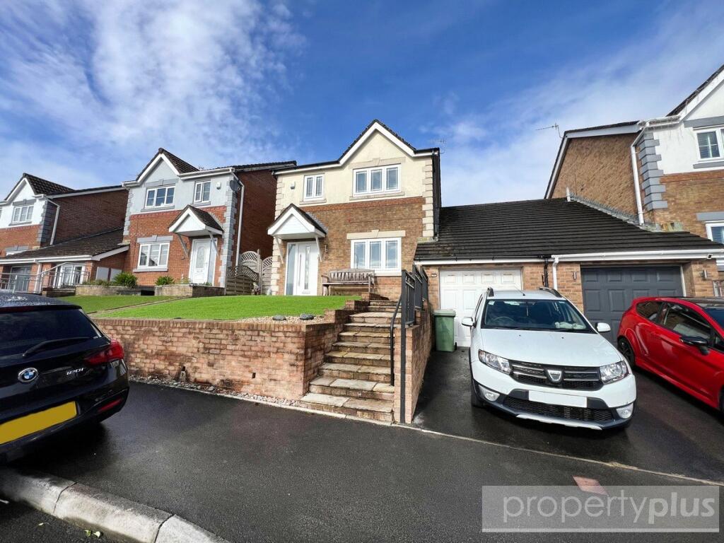 House in Rhondda Cynnon Taff, Tonyrefail - View 3