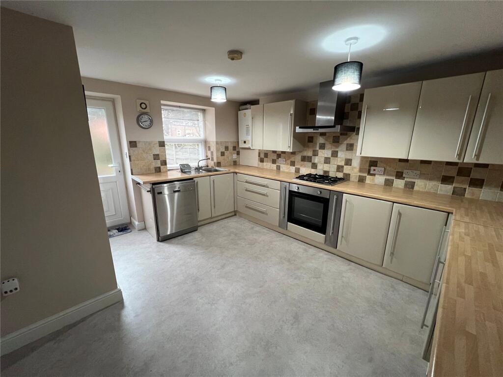 Buxton Road, Disley, Stockport, Cheshire, SK12 photo 2