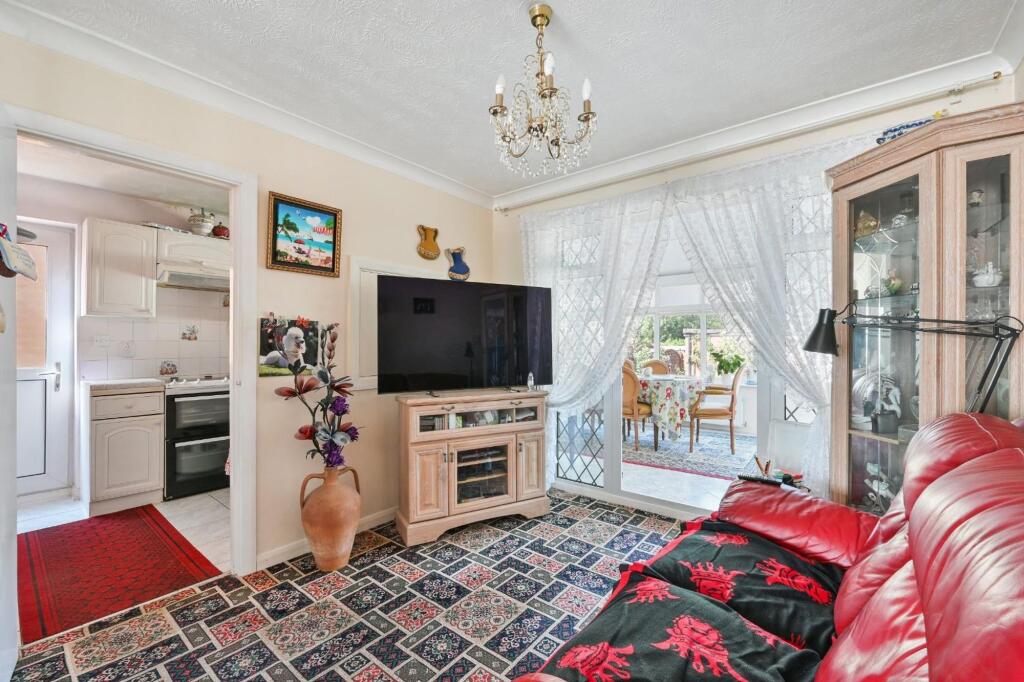 House in Kingston upon Thames - View 4