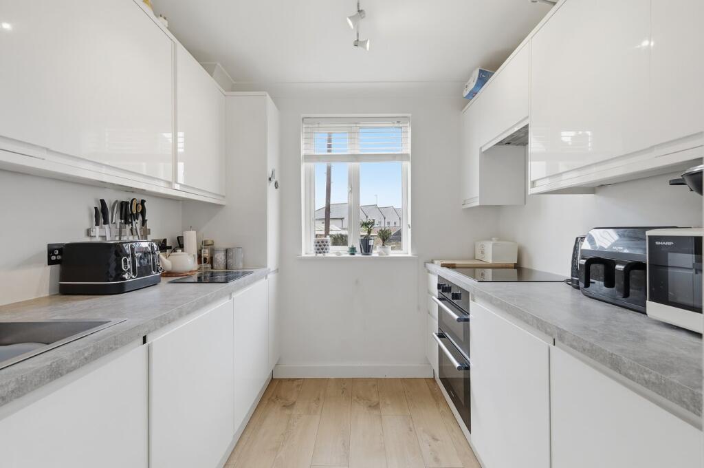 Hedingham Road, Halstead, Halstead, CO9 - View 5