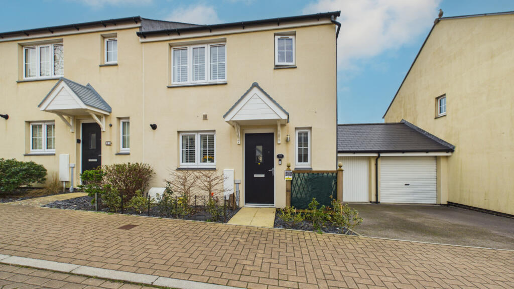 Main image of property: Rounders Rise, Hayle, Cornwall, TR27 4FF