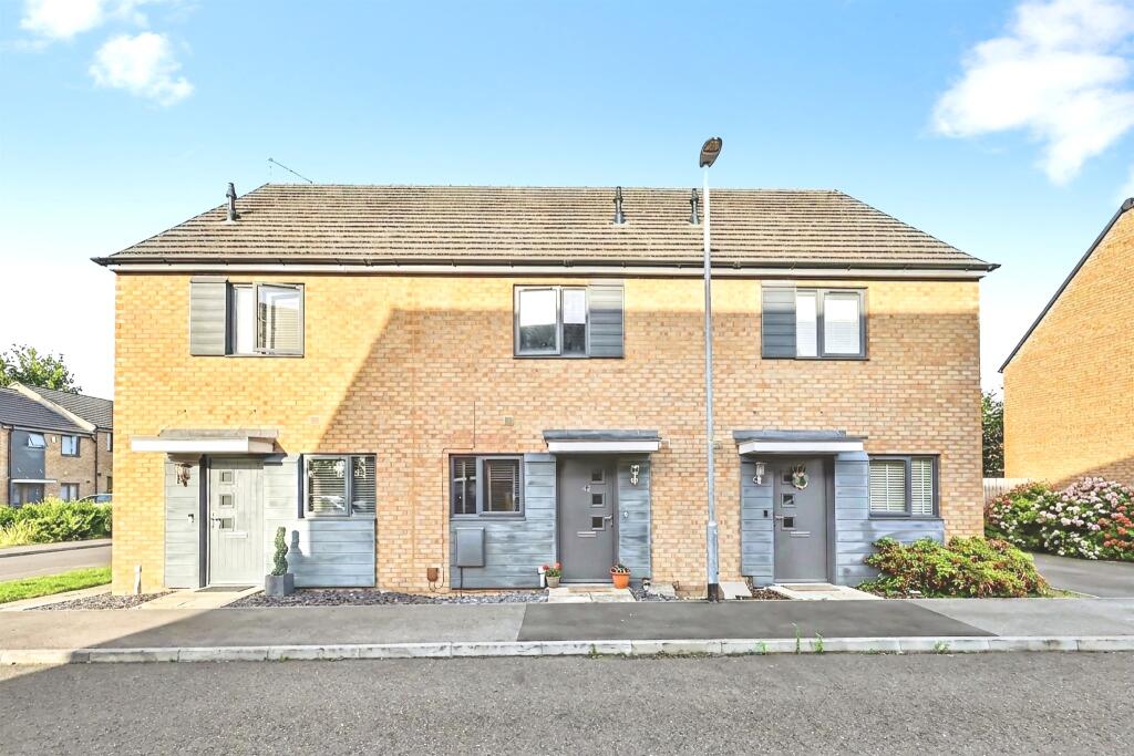 Main image of property: Kensington Close, Northampton