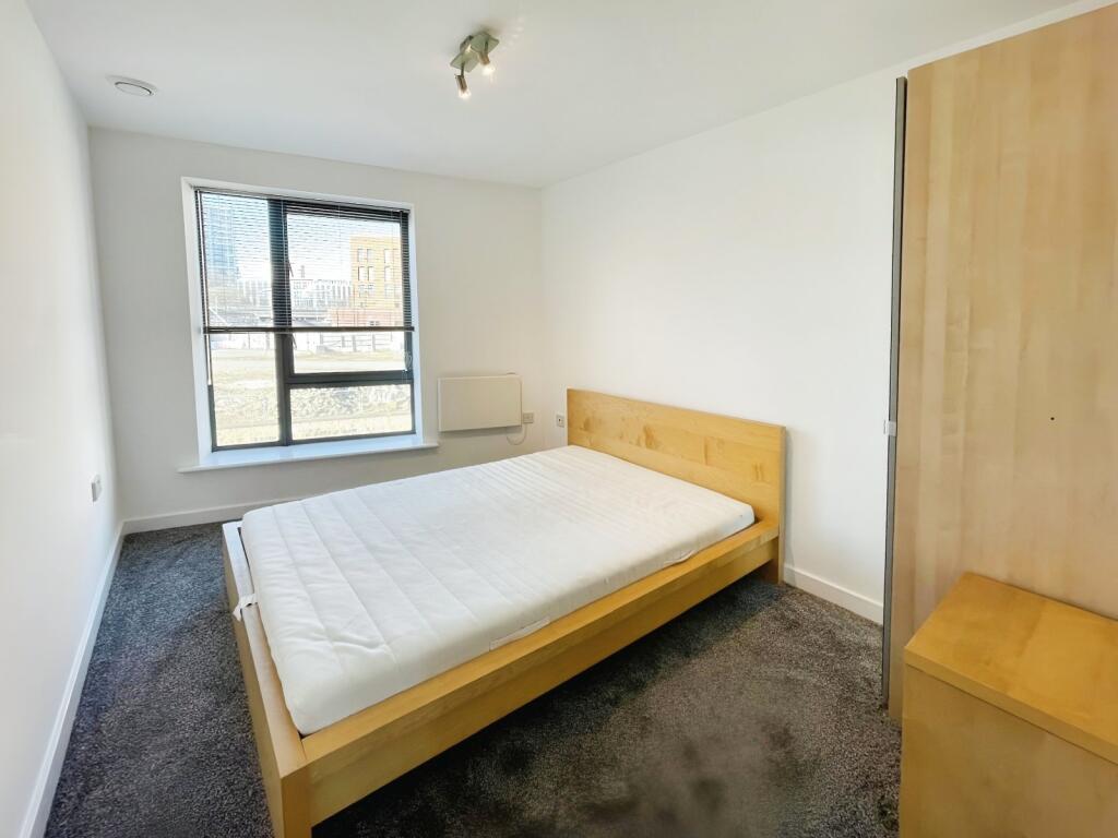 Apartment in Leeds - More