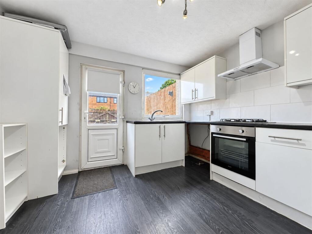 Ollerton Close, Prenton, CH43 photo 3