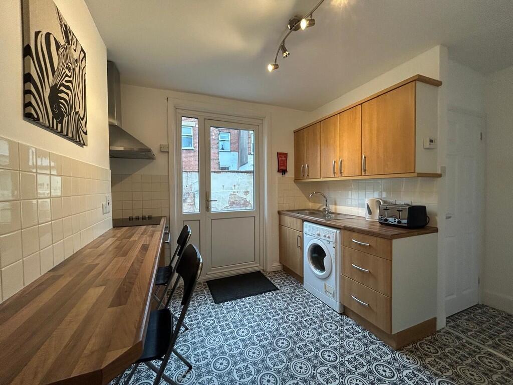 Rosewood Terrace, Exeter photo 3