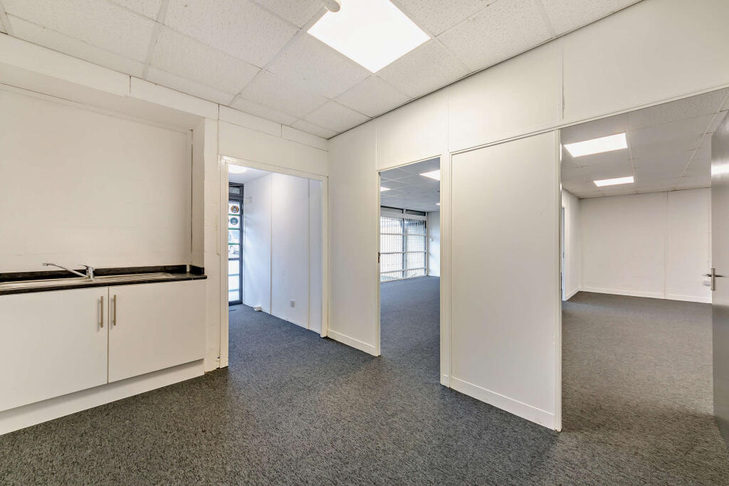 8578619-interior08-800.jpg