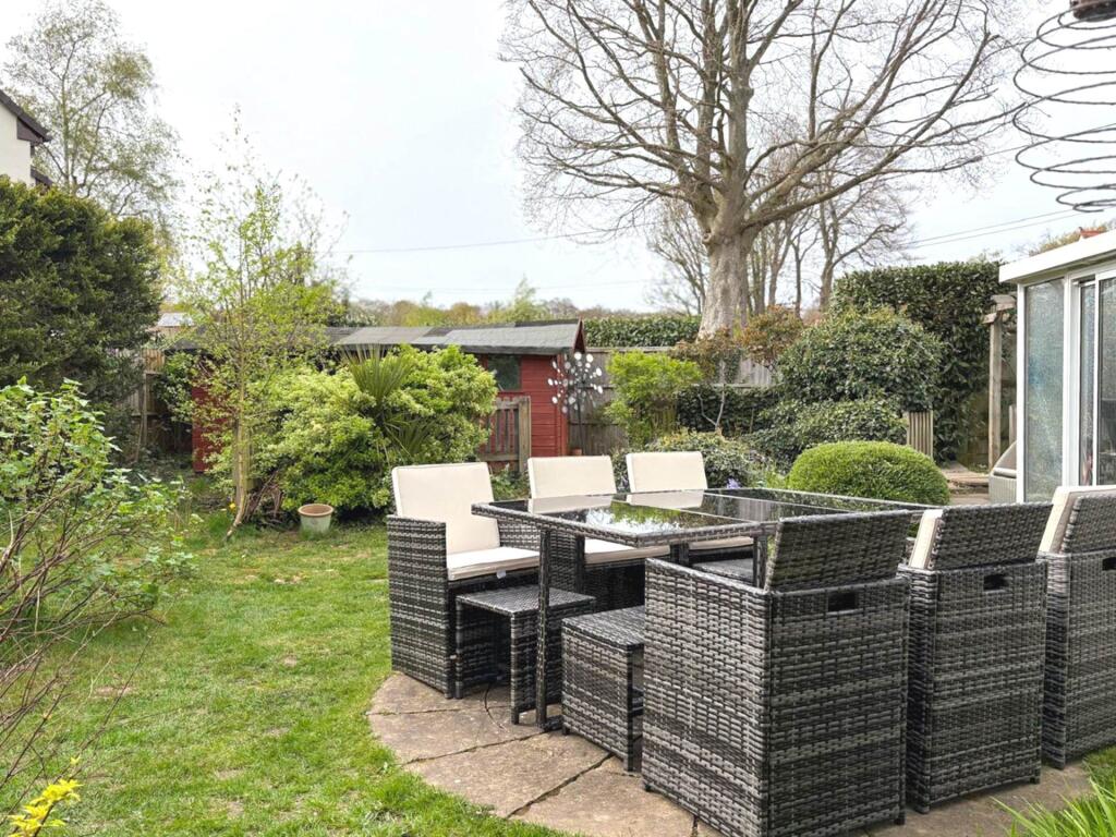 House in South Oxfordshire, Sonning Common - More