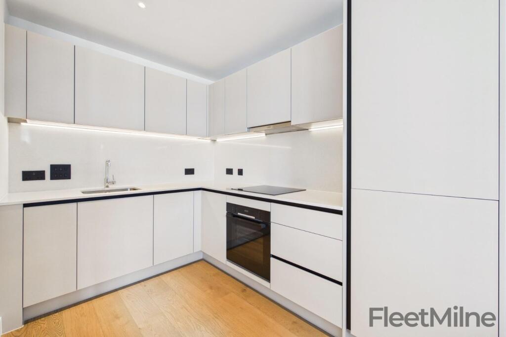Apartment in Birmingham, Chinese Quarter, Digbeth - View 5