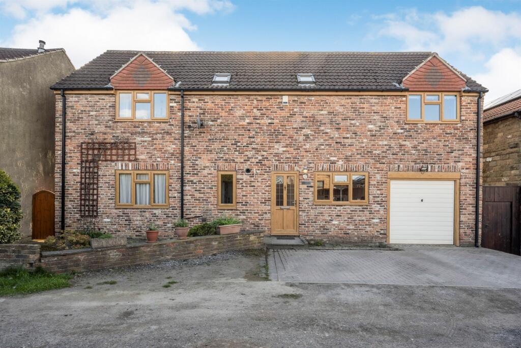 Main image of property: Lane End Mews, Thurnscoe, Rotherham