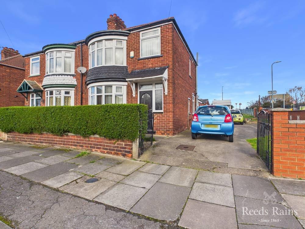 3-bed semi-detached on Trenholme Road, Middlesbrough, North Yorkshire, TS4, £180,000