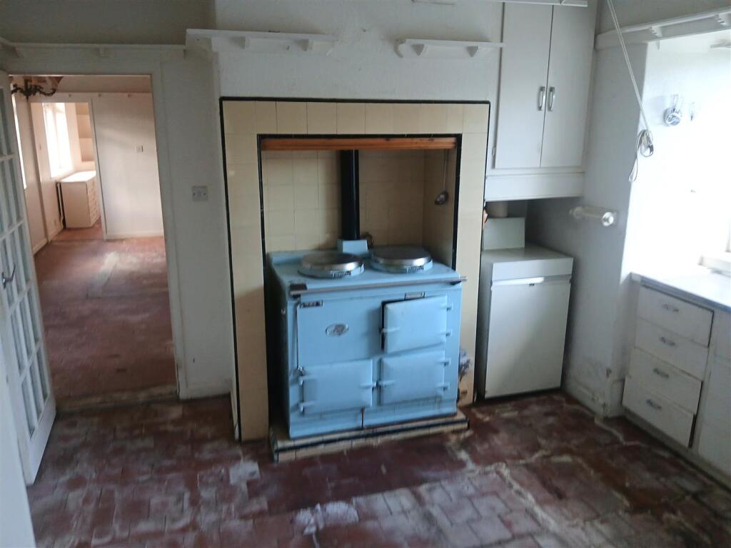 House in Doncaster - View 4