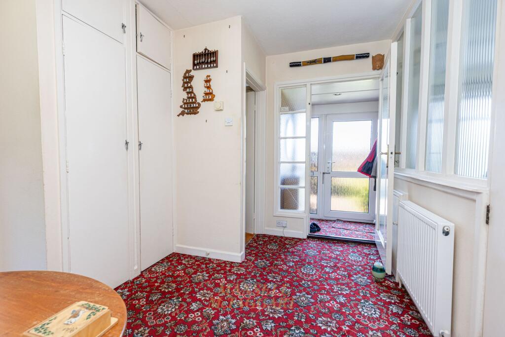 Summersvere Close, Crawley, RH10 - View 5