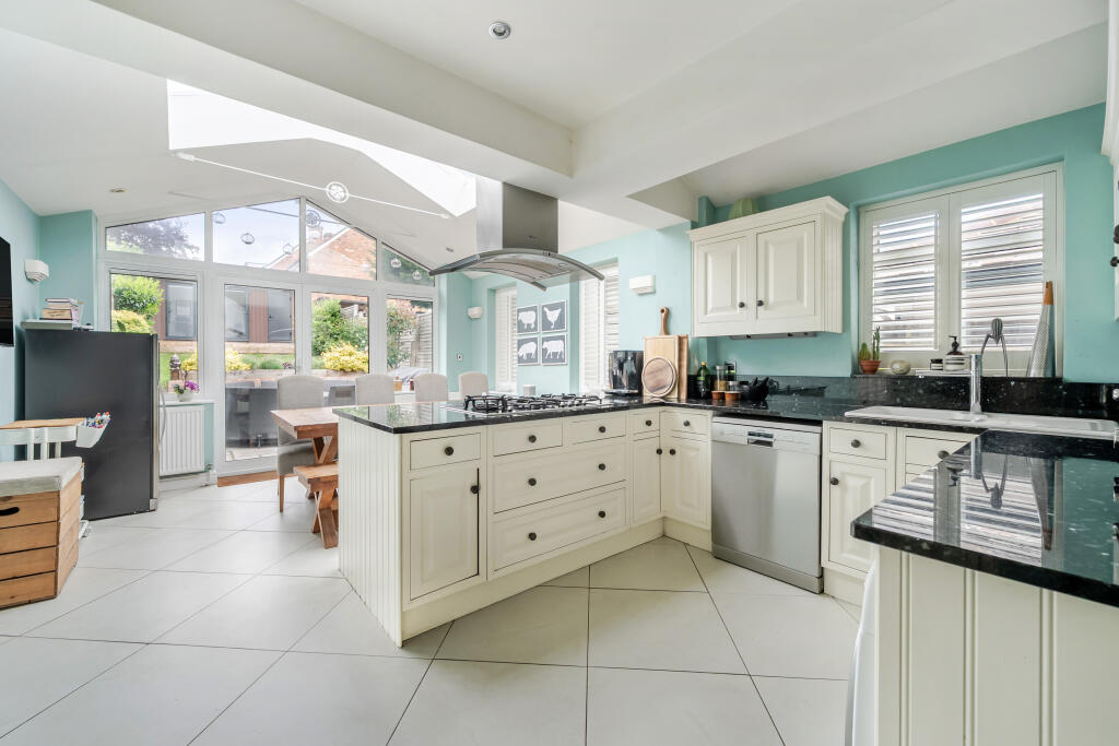 House in Maidenhead, Windsor and Maidenhead - View 2