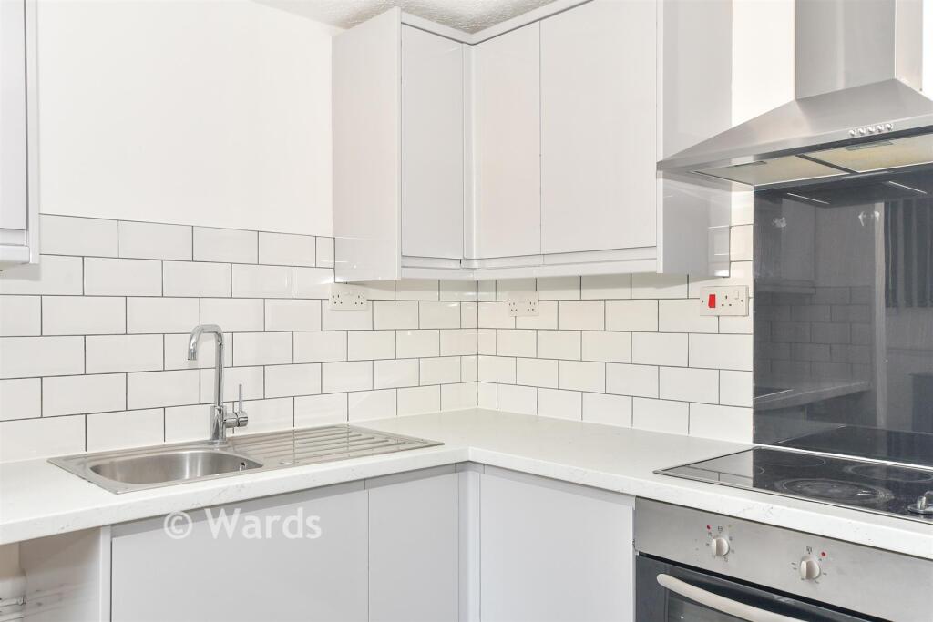 Apartment in Sheerness, Marine Town - View 5