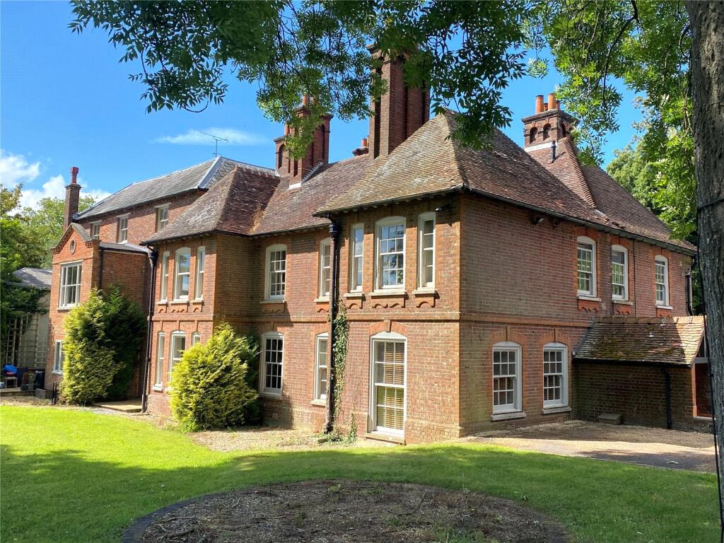Main image of property: Botley Hill, Botley, Southampton, Hampshire, SO30