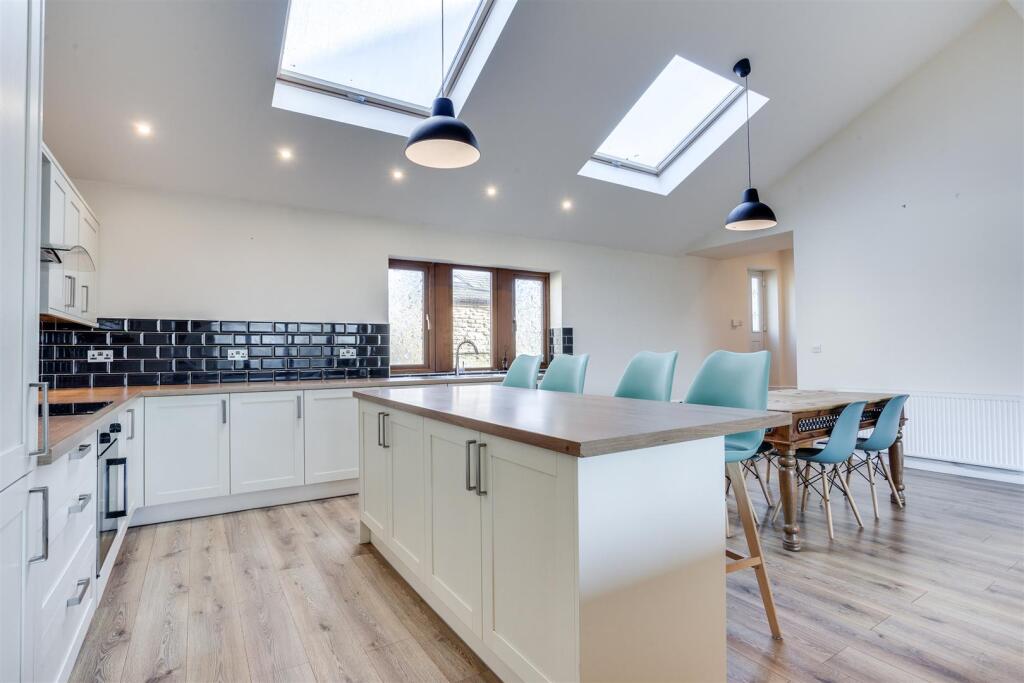 Additional image 4 of Cliff Hollins Lane, Oakenshaw, Bradford