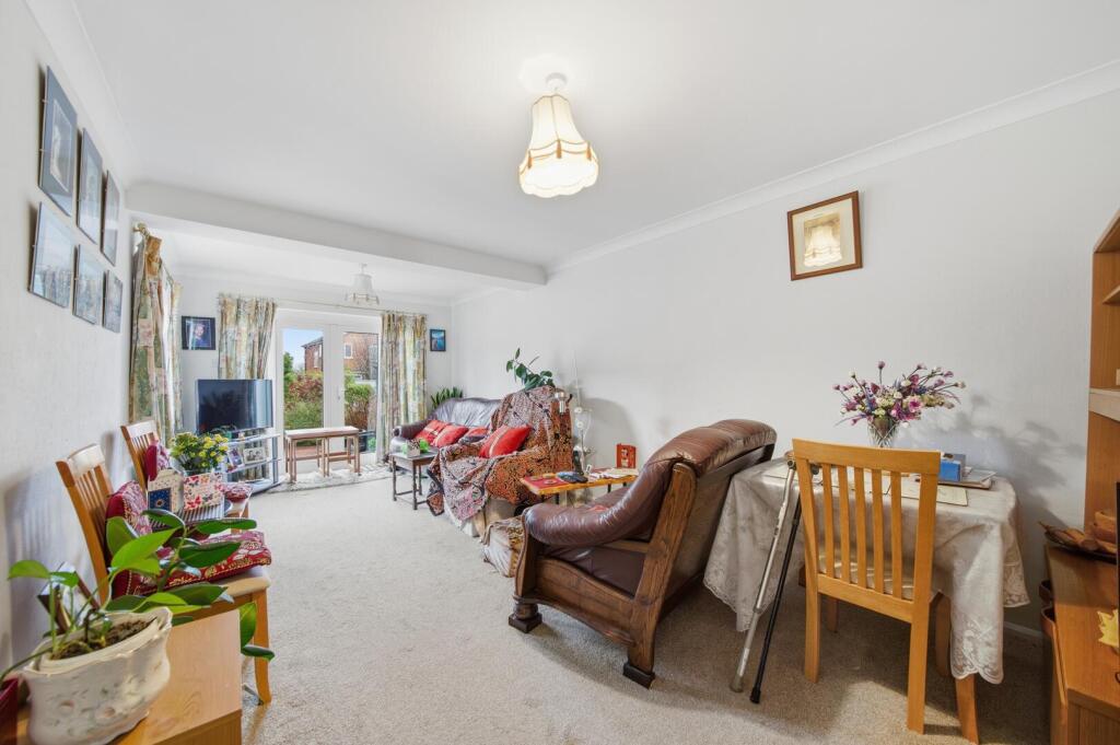 House in Rushcliffe, Compton Acres - View 3