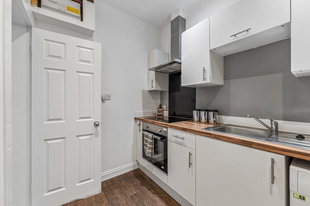 Apartment in Glasgow - View 5