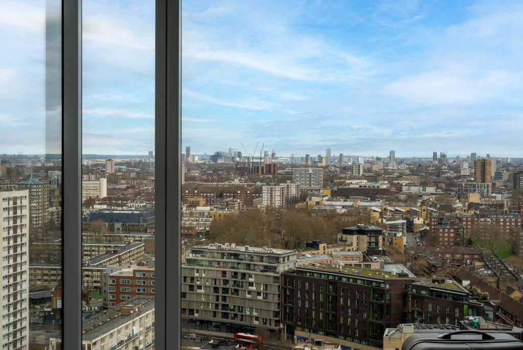 Apartment in London - View 5