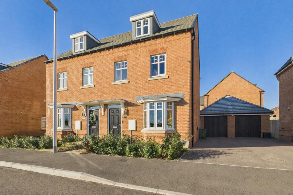 Main image of property: Nuthatch Lane, Peacehaven