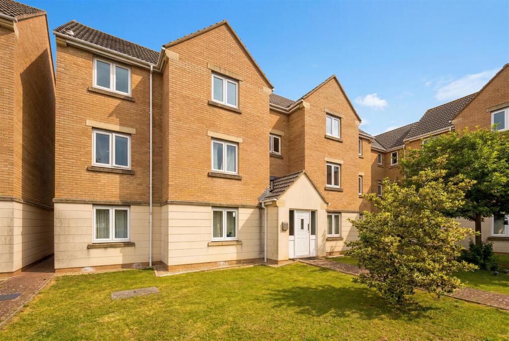 Main image of property: Macfarlane Chase, Weston-Super-Mare