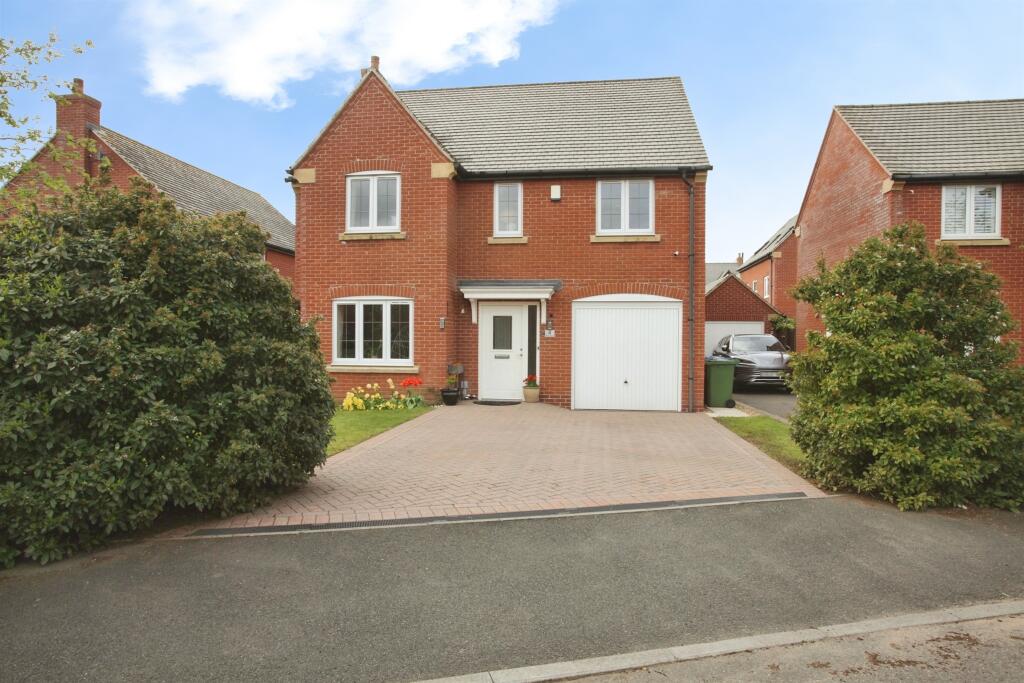 Main image of property: Tene Close, Cawston, Rugby